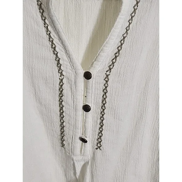 Aventura Organic Cotton‎ Embroidered Shirt Size Medium - Picture 2 of 11